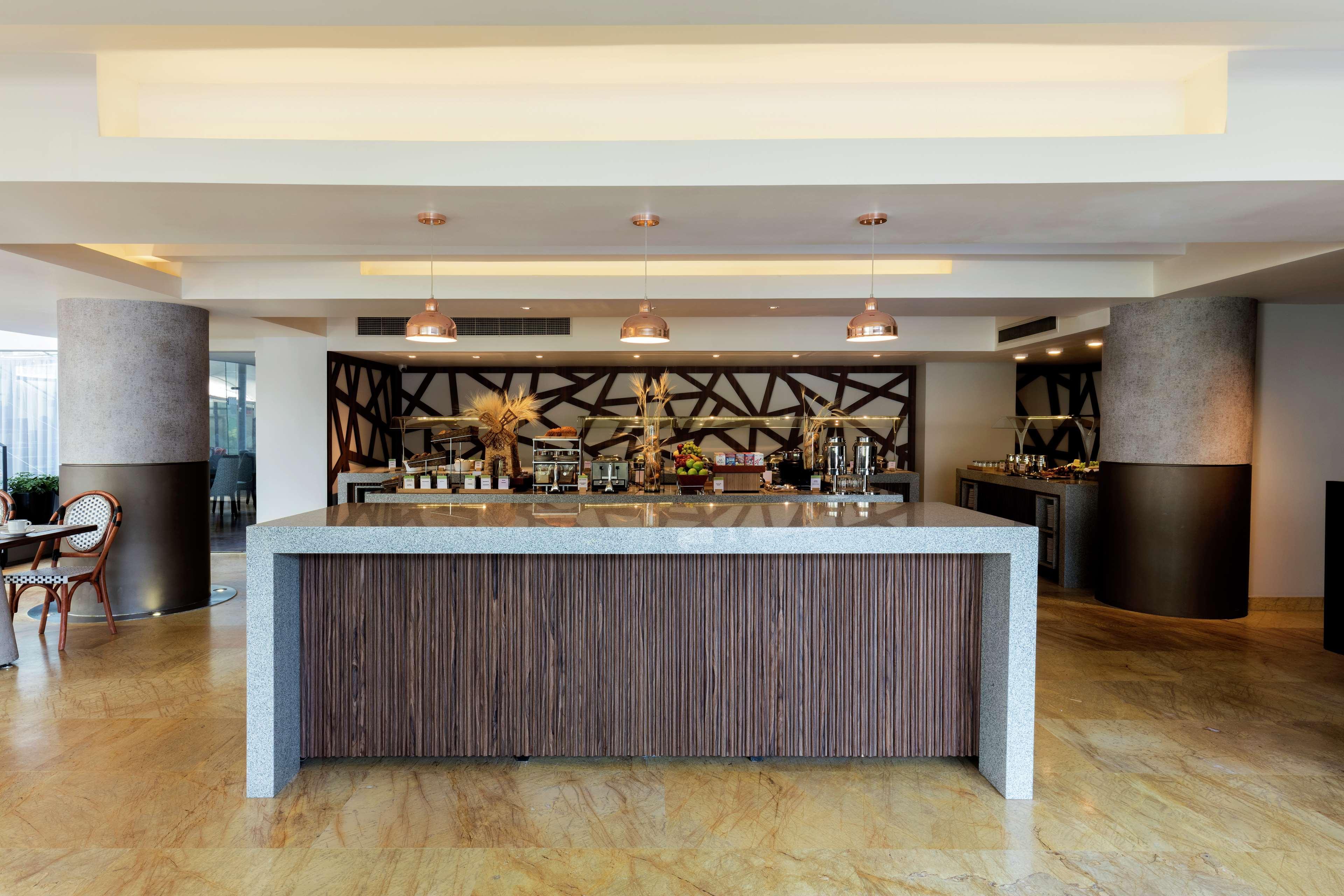 Doubletree By Hilton Mexico City Santa Fe Exterior photo