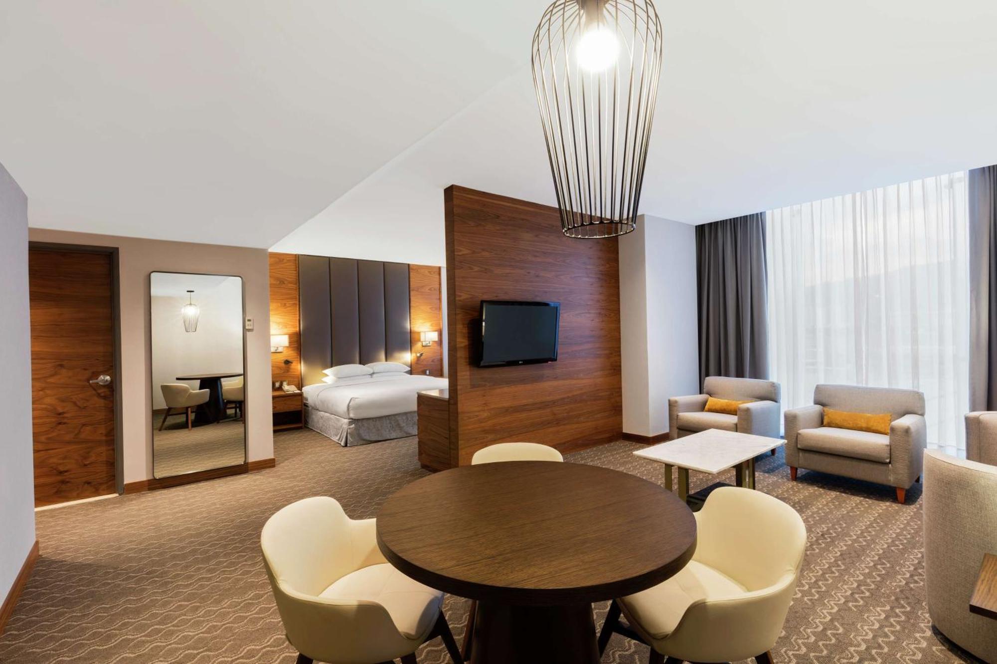 Doubletree By Hilton Mexico City Santa Fe Exterior photo