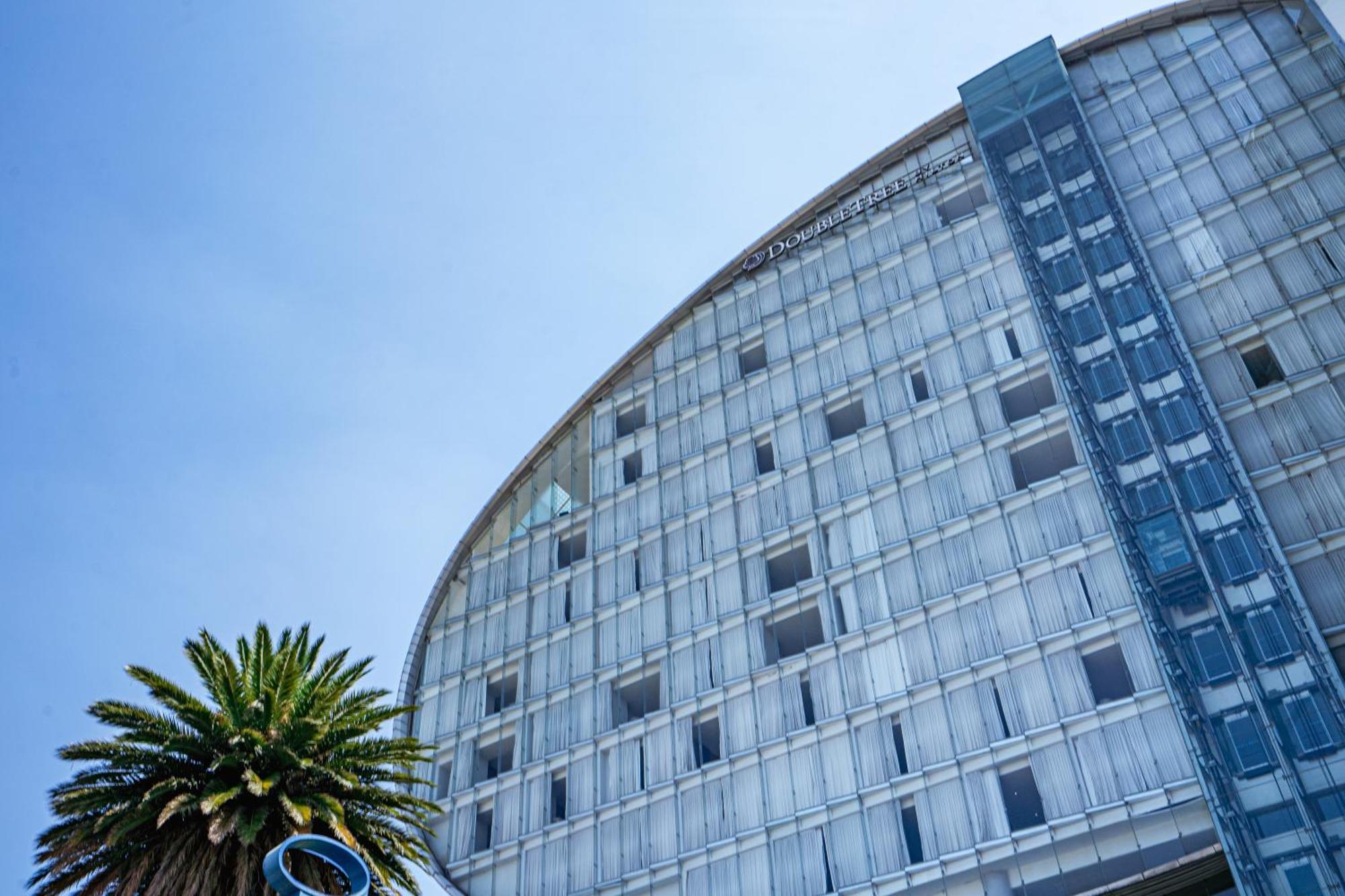 Doubletree By Hilton Mexico City Santa Fe Exterior photo